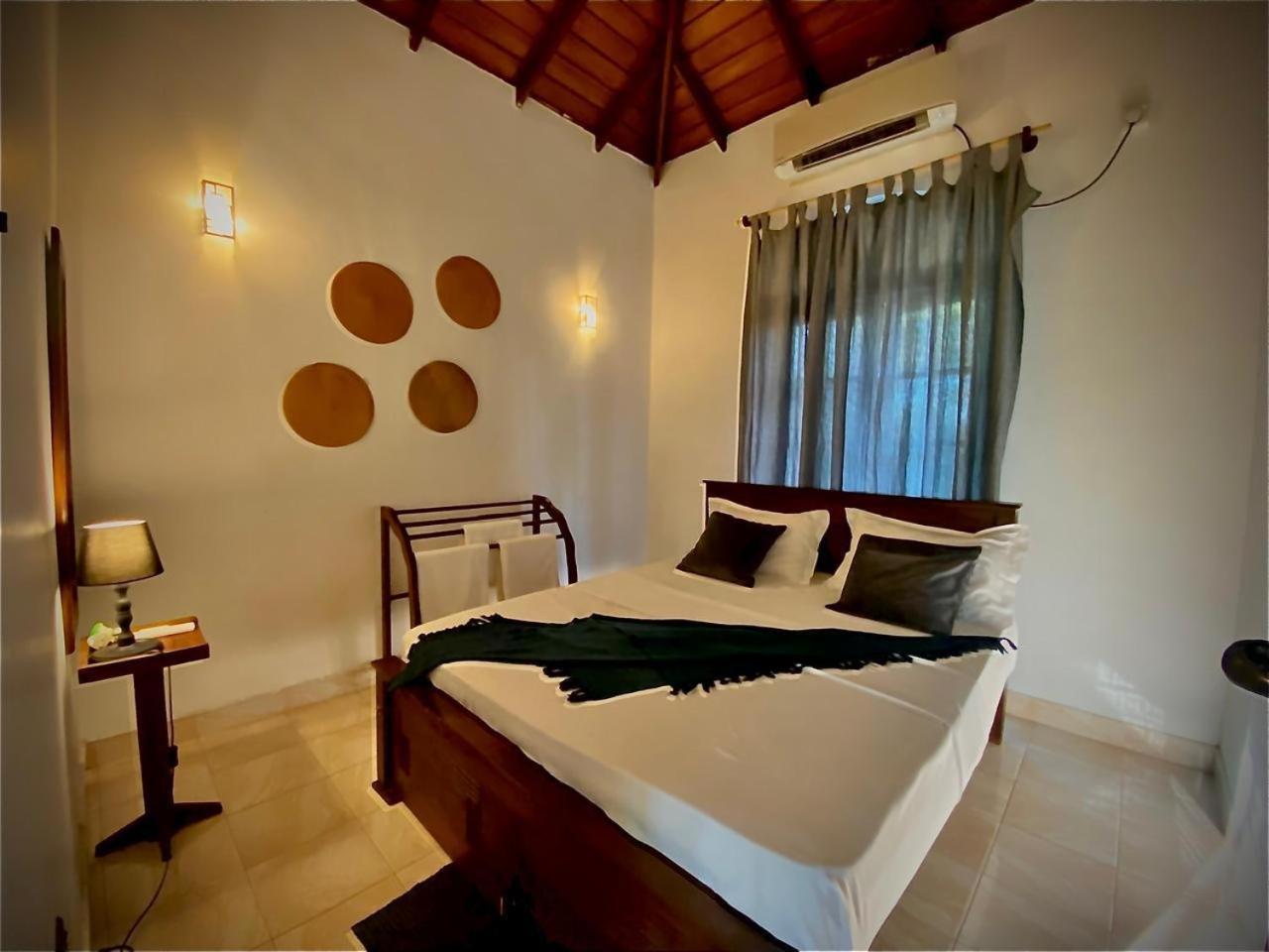 Kingcity Resort Anuradhapura Exterior photo